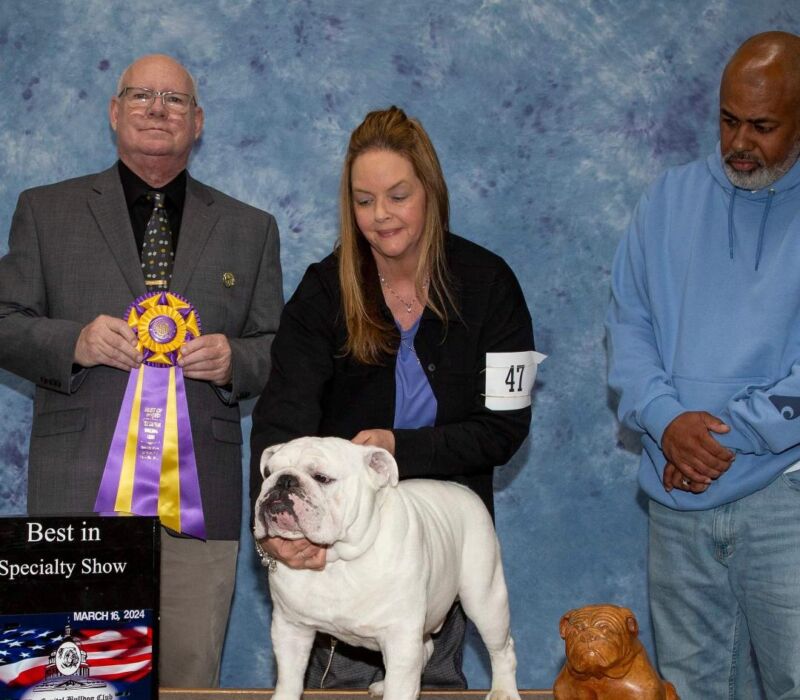 Laura & Mike Manteo Bulldogs
